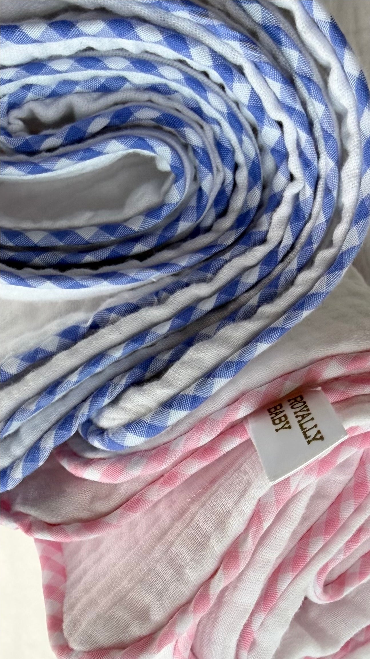 Muslin Gingham Trim Blanket lifestyle shot